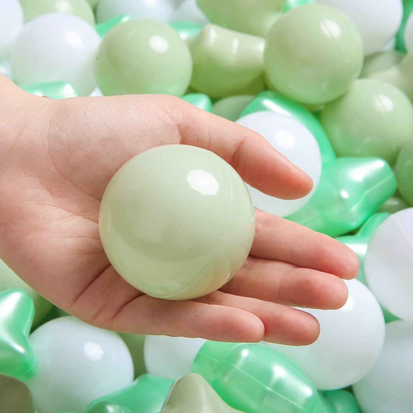 TRENDPLAY Star Ball Pit Balls - 200 Count, Non-Toxic Star-Shaped Balls in Pearl Green & Macaron Green
