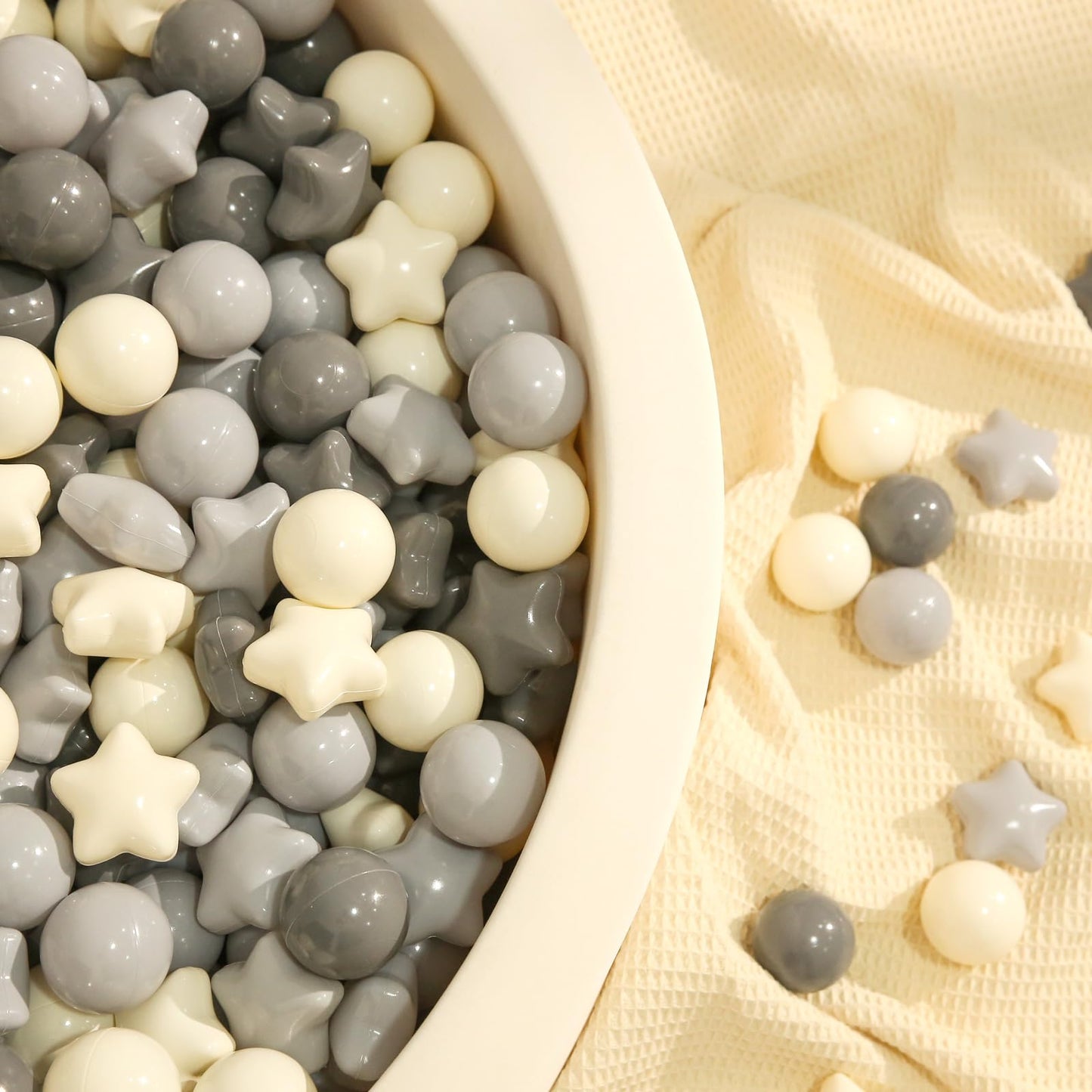 TRENDPLAY Star Ball Pit Balls for Toddlers – 200 Count, Non-Toxic, Gradient Creamy Gray