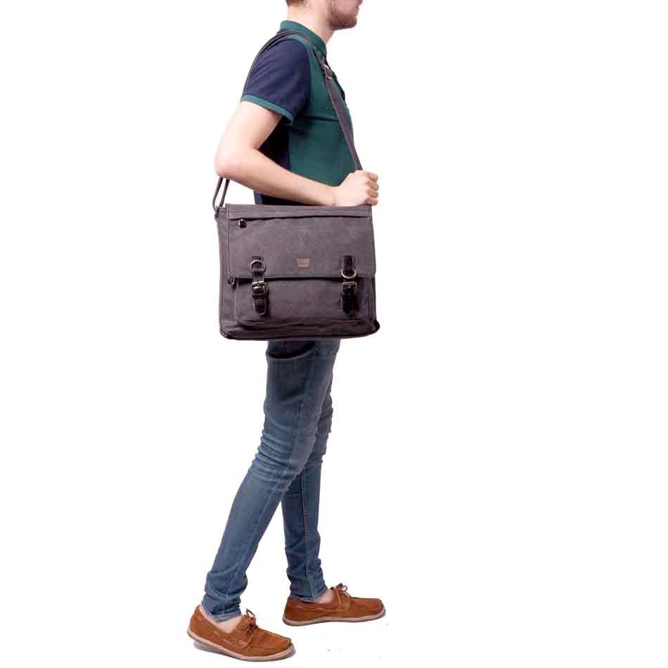 TRP0207 Troop London Classic Canvas Laptop Messenger Bag | Canvas Laptop Messenger Bag, Troop London Classic, Durable Travel Bag