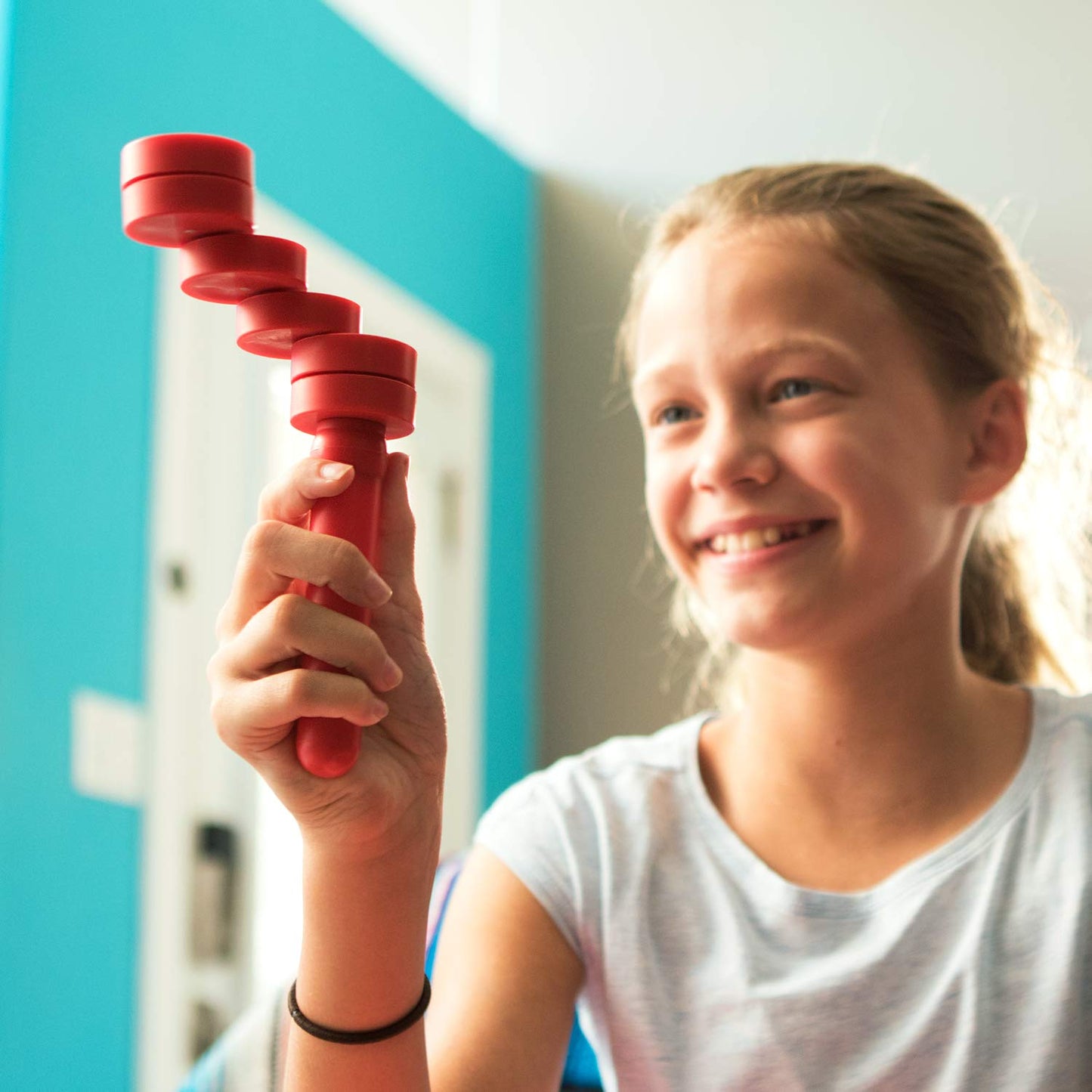 TrueBalance – Portable Balance Game for All Ages | Boost Focus, Coordination & Fine Motor Skills | Mini Red