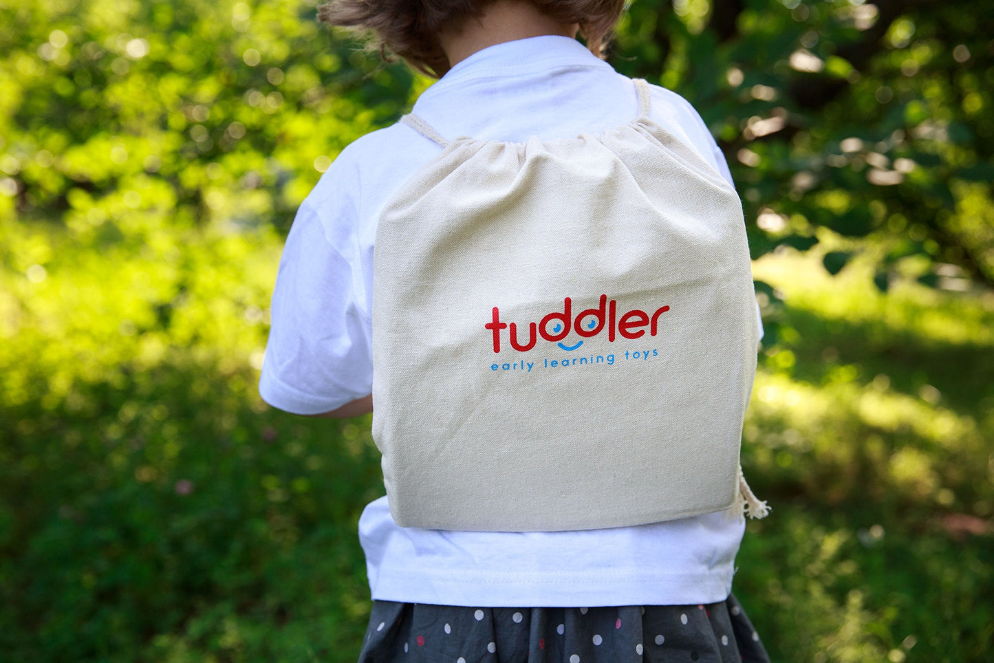 Tuddler Toddler Peg Board Set – 30 Stackable Pegs, Pattern Card, Backpack & E-Book