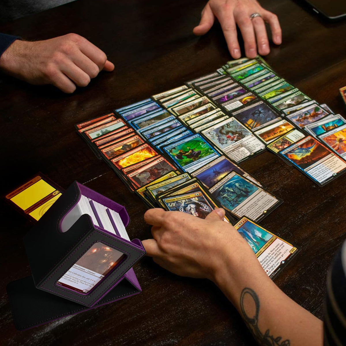 UAONO Card Deck Box with MTG Commander Display - Holds 100+ Cards, 2 Dividers, Top Loader