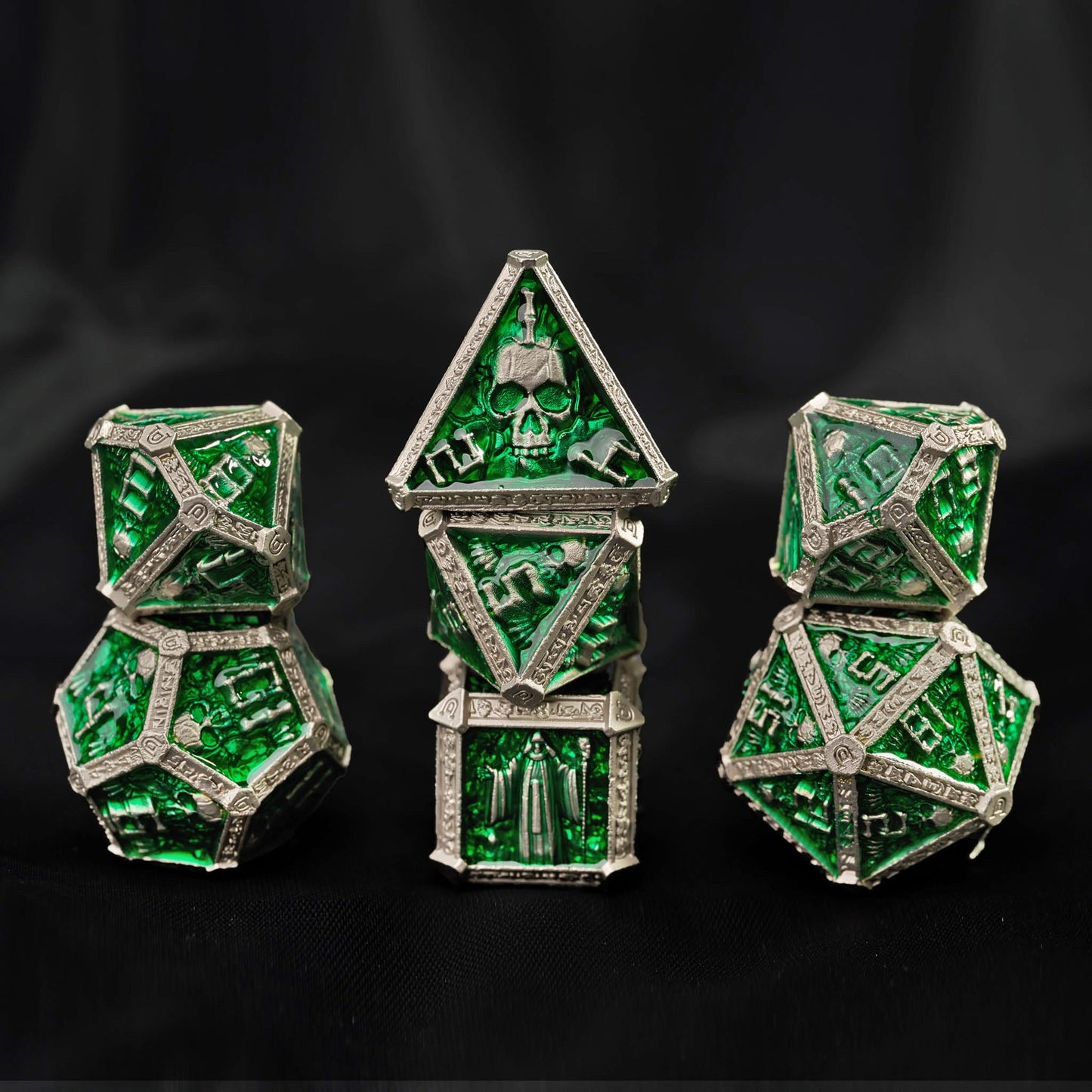 UD UNIQUE DICE – DND Metal Dice Set (7-Piece) in Gift Box