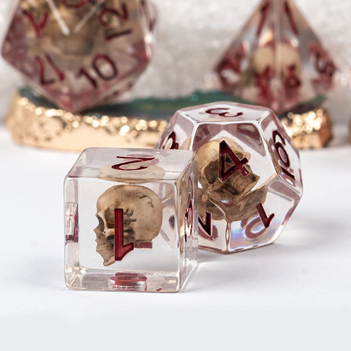 UDIXI Skull DND Dice Set – Resin RPG Dice with Storage Pouch