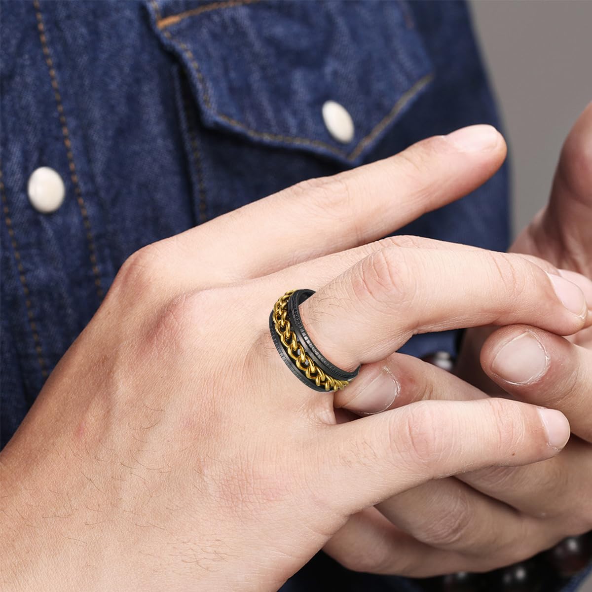 Udolfly Mens Fidget Ring – Titanium Stainless Steel Chain Spinner, 8mm Wide, Black & Gold (Size 8)