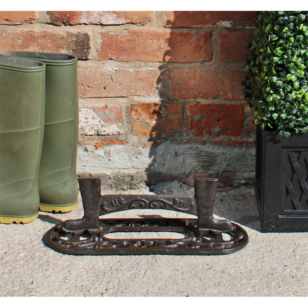 Reliable Cast Iron Boot Scraper: Weather-Resistant, High Quality, Durable, Ideal for Cleaning Muddy Boots | Professional Seller