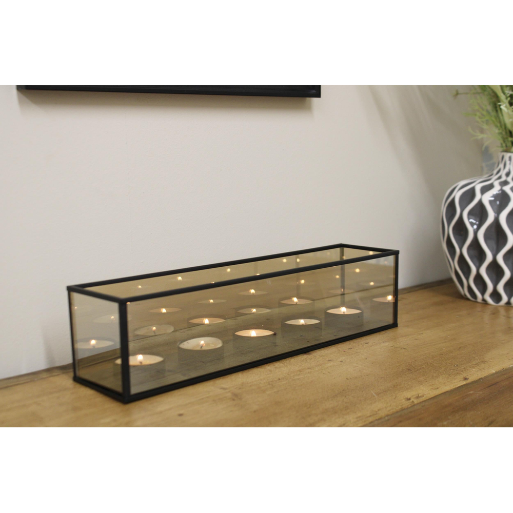 Exquisite Mirrored Tealight Holder - Perfect for Any Mantel or Tabletop