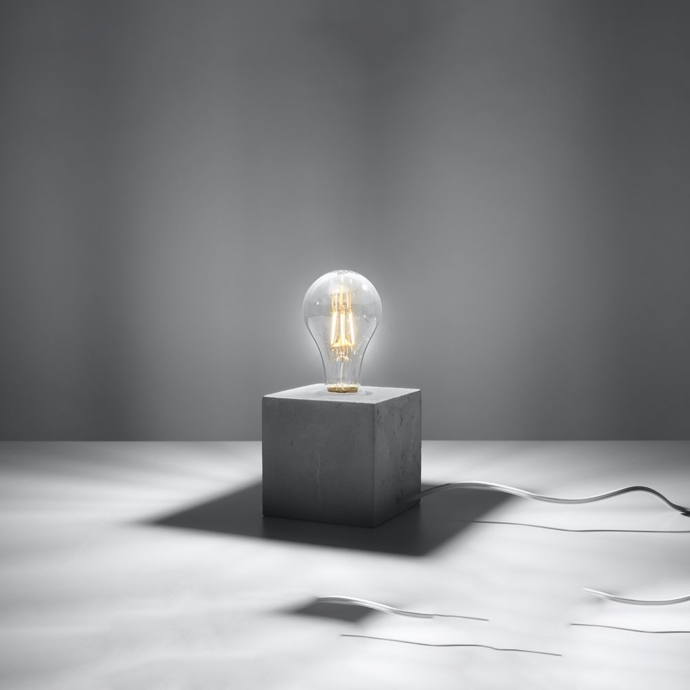 Industrial Concrete Desk Lamp - High-Quality E27 Light