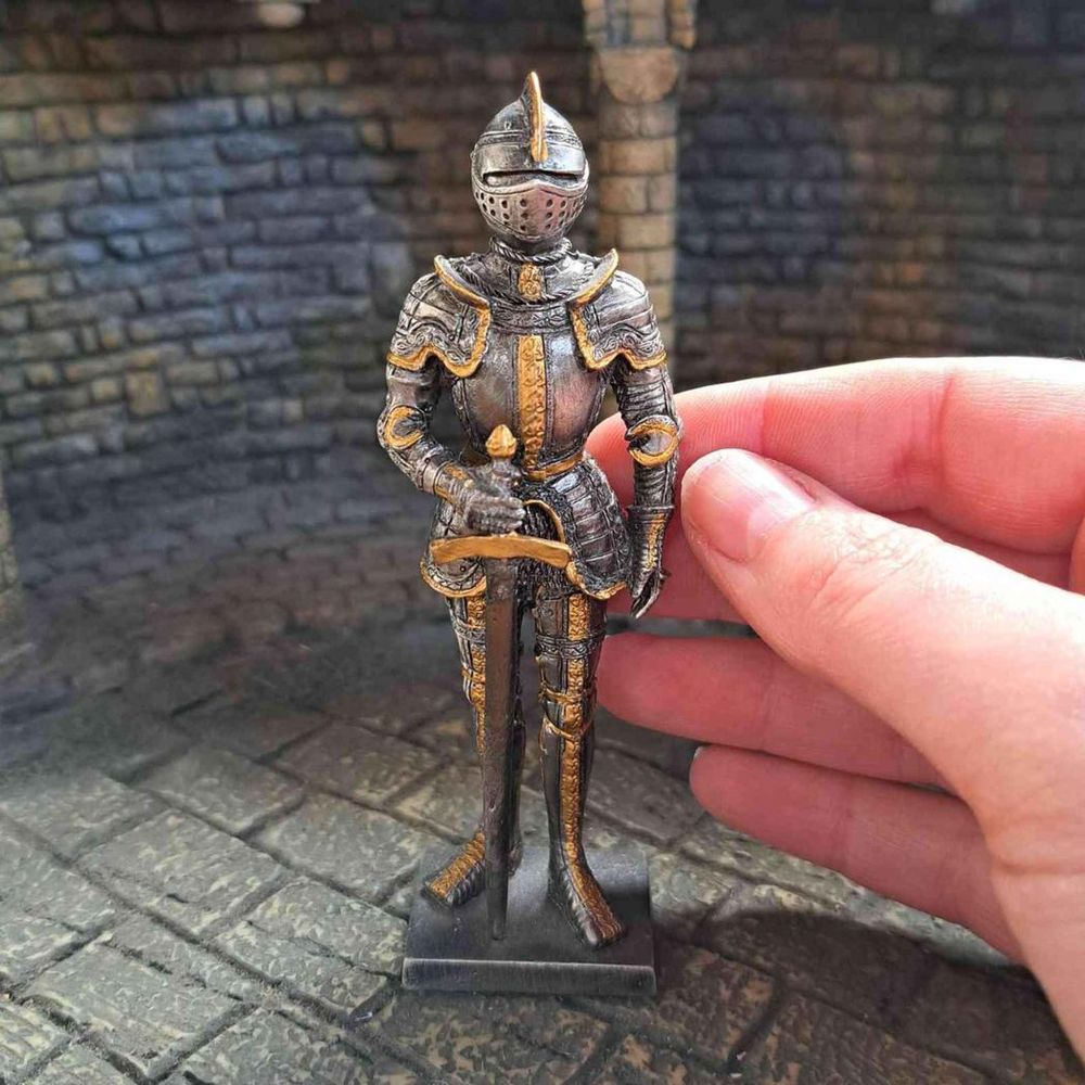 16th Century Knight With Sword