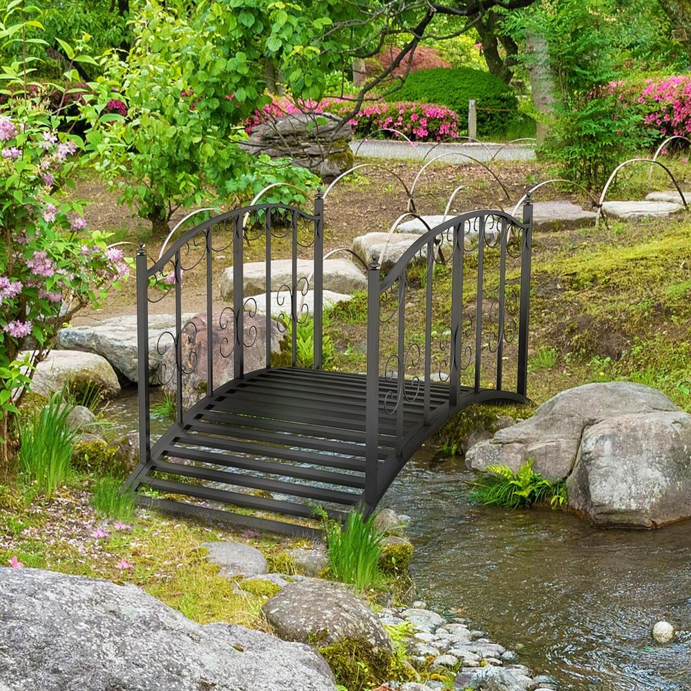 Outsunny 1.2M Classic Scrollwork Arch Bridge, Black