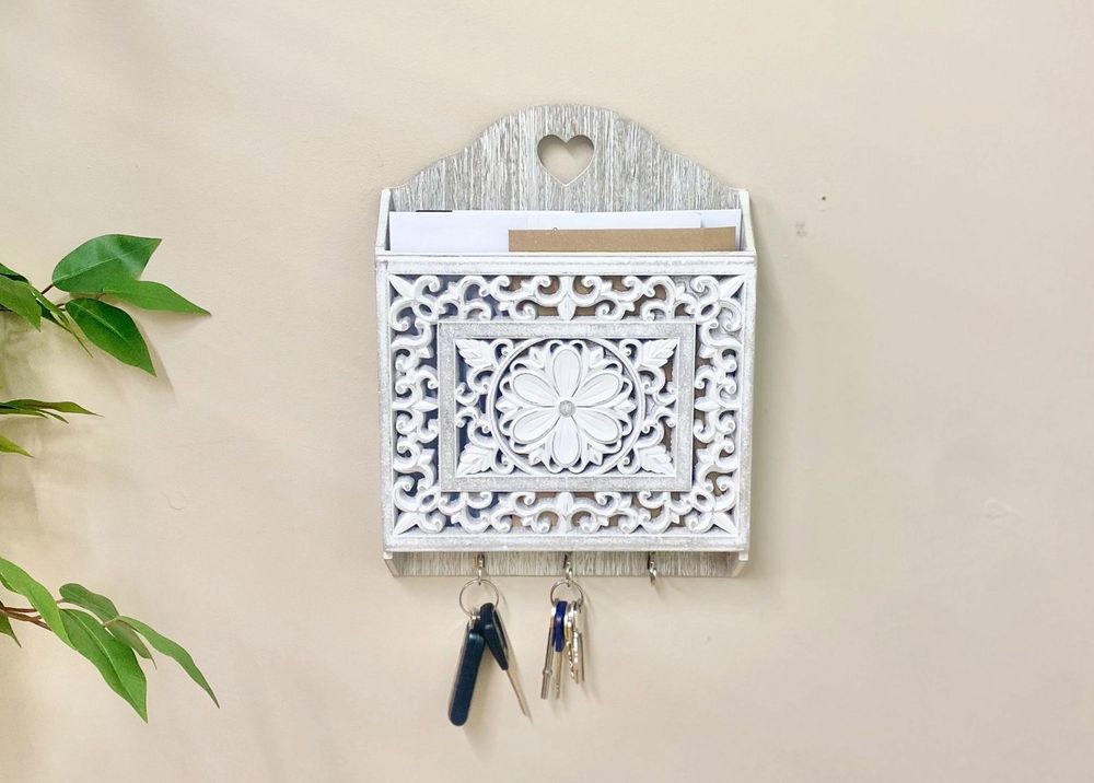 Rustic Grey Wooden 3-Hook Key Holder with Cutout Pattern Shelf