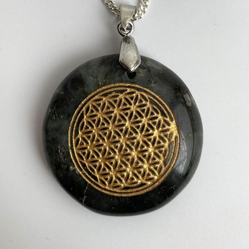 Disc Pendant & Flower of Life Design with Silver Chain, 3cm, Labradorite