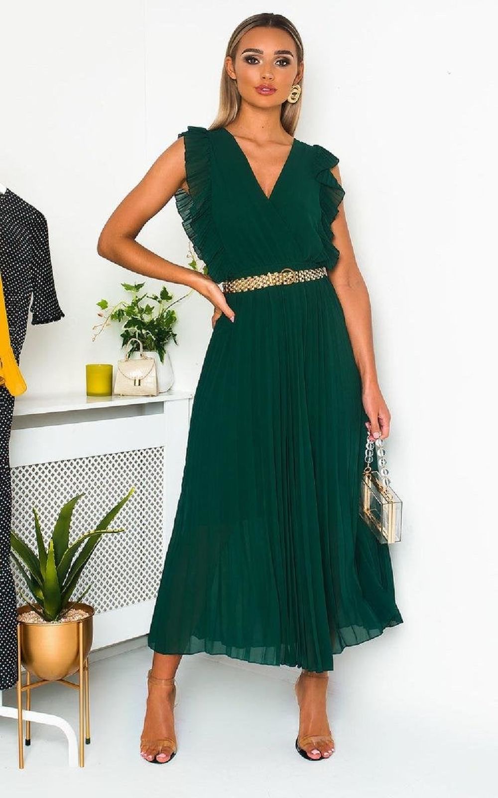 Elegant Pleated Maxi Dress - Quality Guaranteed
