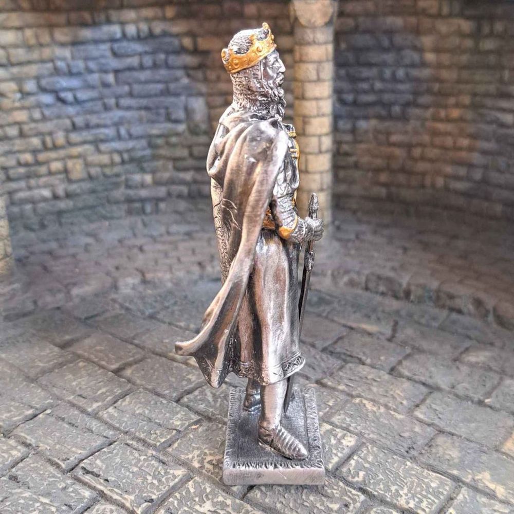 King Arthur Statue (hand-cast statue sculpture) 10cm Height
