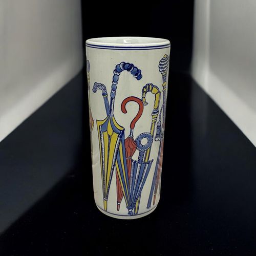 18"'UMBRELLA' COLOURED DESIGN UMBRELLA STA