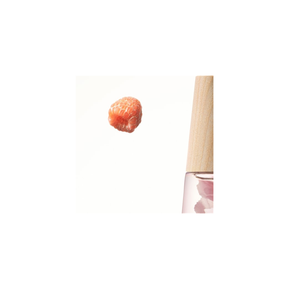 Issey Miyake Pivoine Intense Eau De Toilette Spray 50ml
