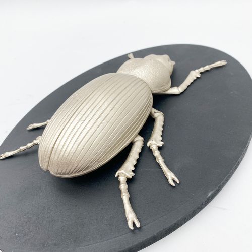 33CM INSECT WALL DECOR ON WOOD BOARD