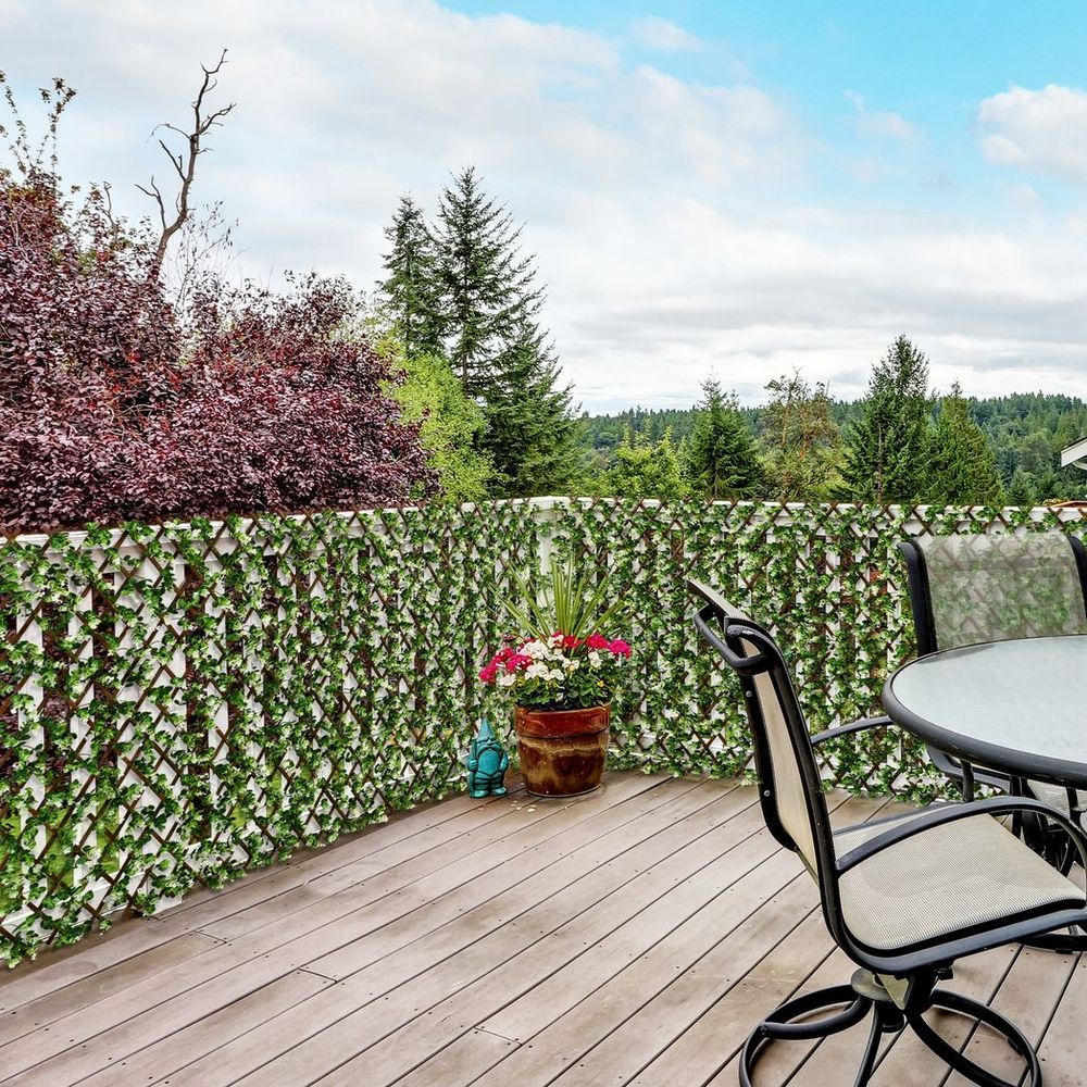 Outsunny Artificial Eucalyptus Decorative Trellis, 2m x 1m, High Quality