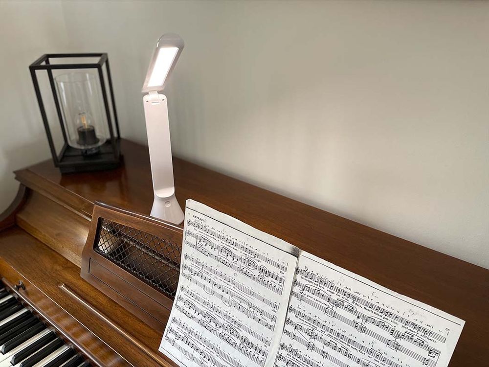 Native Lighting - 2 in 1 Travel Lamp