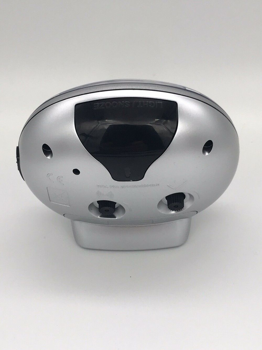 High-Quality Silent Sweep Silver Alarm Clock - Champion MF888S