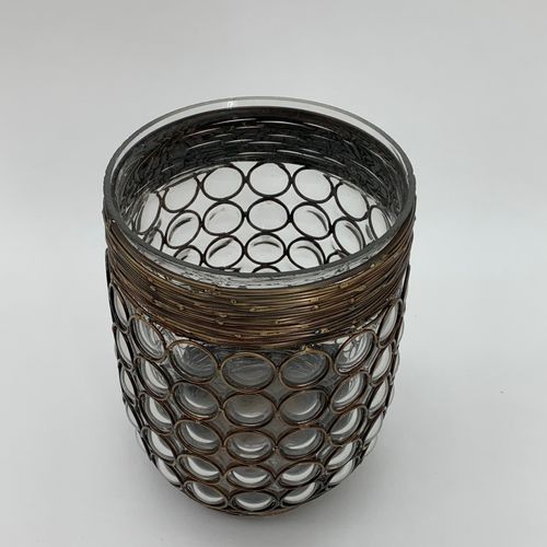 9" GLASS CANDLE HOLDER IN METAL FRAME