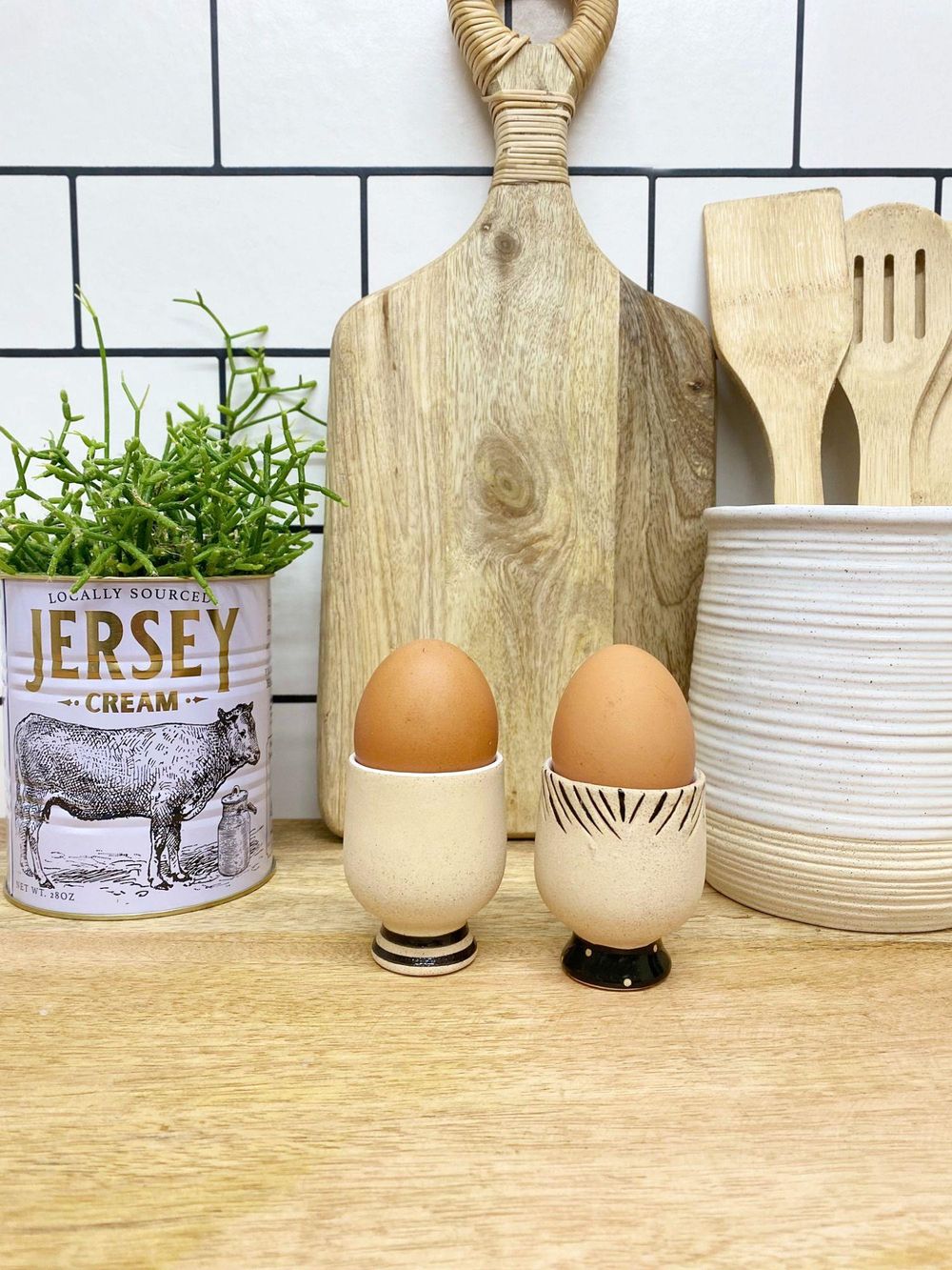 Premium Stoneware Mr & Mrs Egg Cups - Perfect Wedding or Anniversary Gift - Adds Fun to Any Meal!
