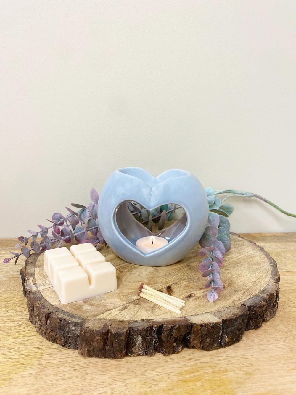 Premium Quality Grey Heart Oil/Wax Warmer