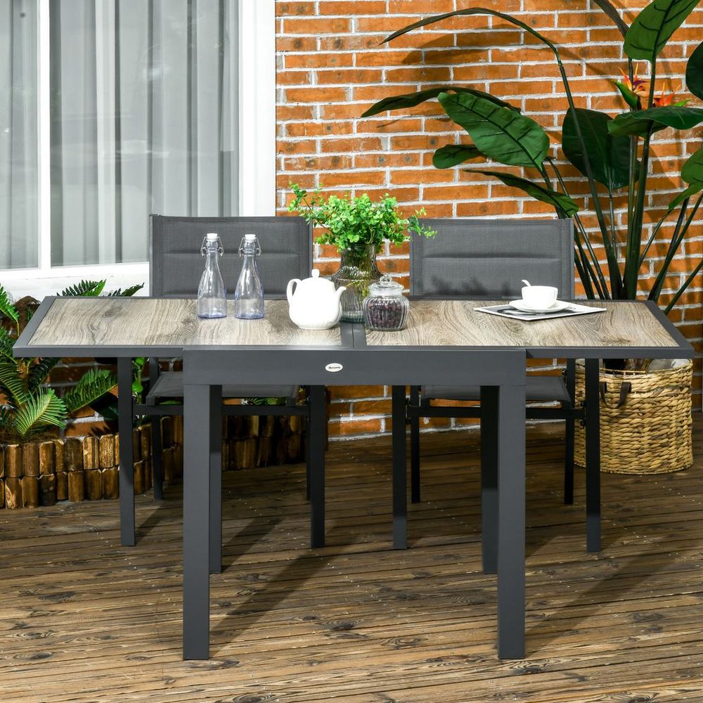 Outsunny Extendable Outdoor Dining Table - Aluminium Rectangular Patio Table