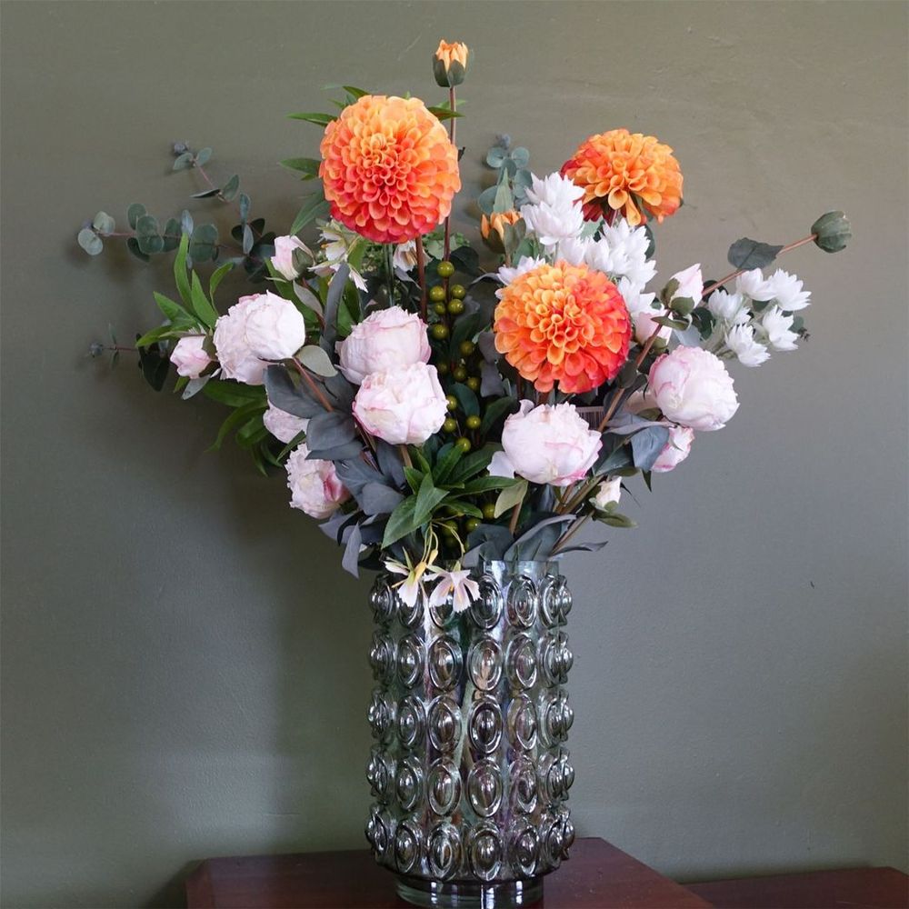 Premium Quality 30cm Green Retro Bubble Vase - Hand-Finished Glass - Perfect for Real & Artificial Blooms