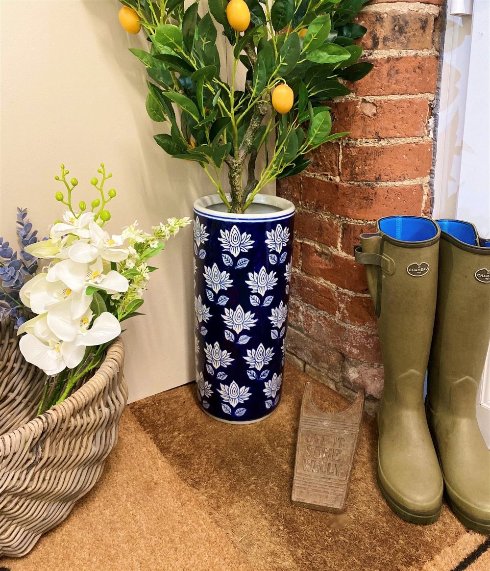 Chic Blue & White Flower Umbrella Stand