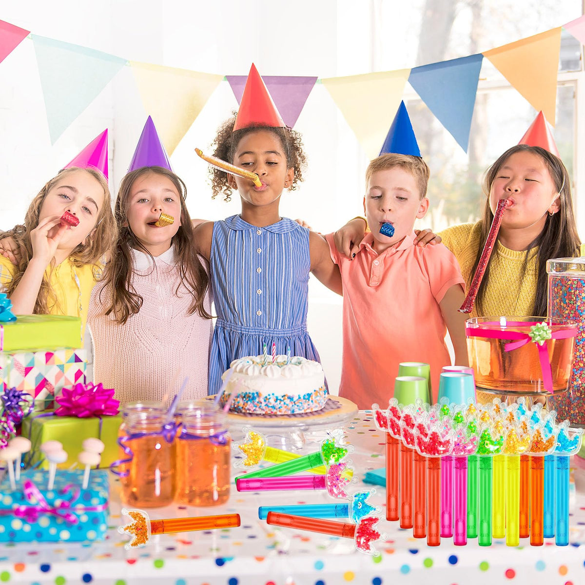 uoyoi Princess Party Favors – 24Pcs Glitter Crown Bubble Wands for Kids