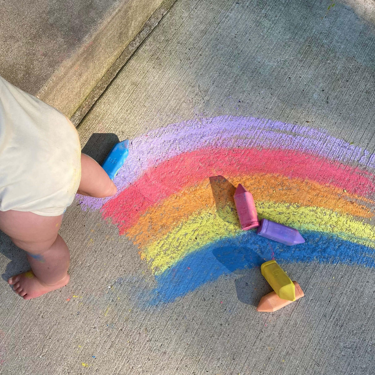 Urban Infant Non-Toxic Sidewalk Chalk for Toddlers & Kids - Washable Outdoor Rainbow Jumbo Chalk