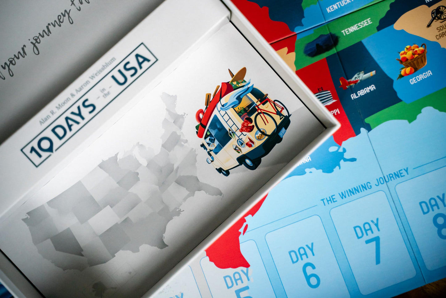 10 Days in the USA by USAOPOLY – Family Road Trip Board Game, 2-4 Players, 30 Minutes