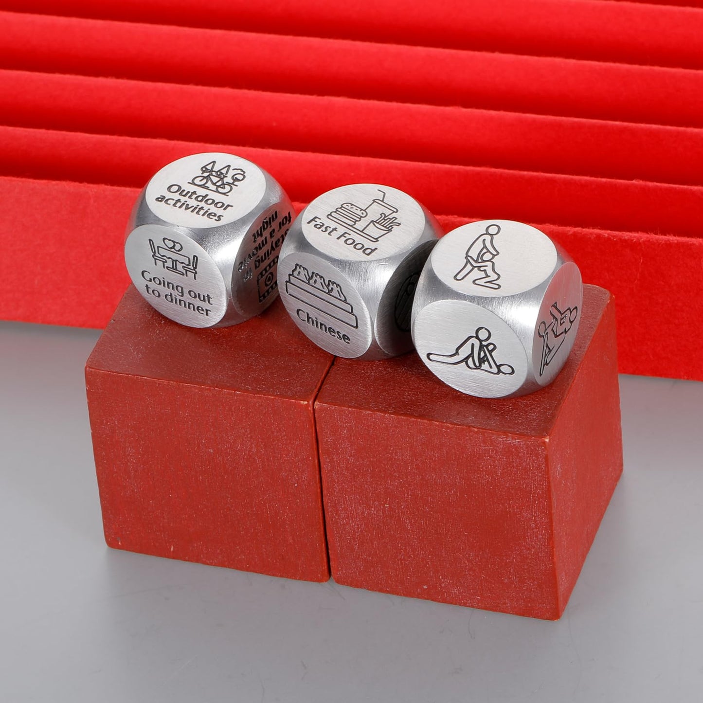 VANLOVEMAC Funny Date Night Dice for Couples – Gifts for Him & Her