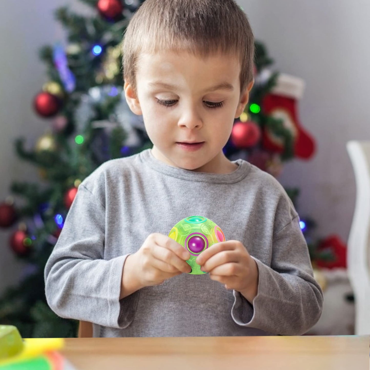 Vdealen Magic Rainbow Puzzle Ball – Fidget Toy Brain Teaser for All Ages (Green)