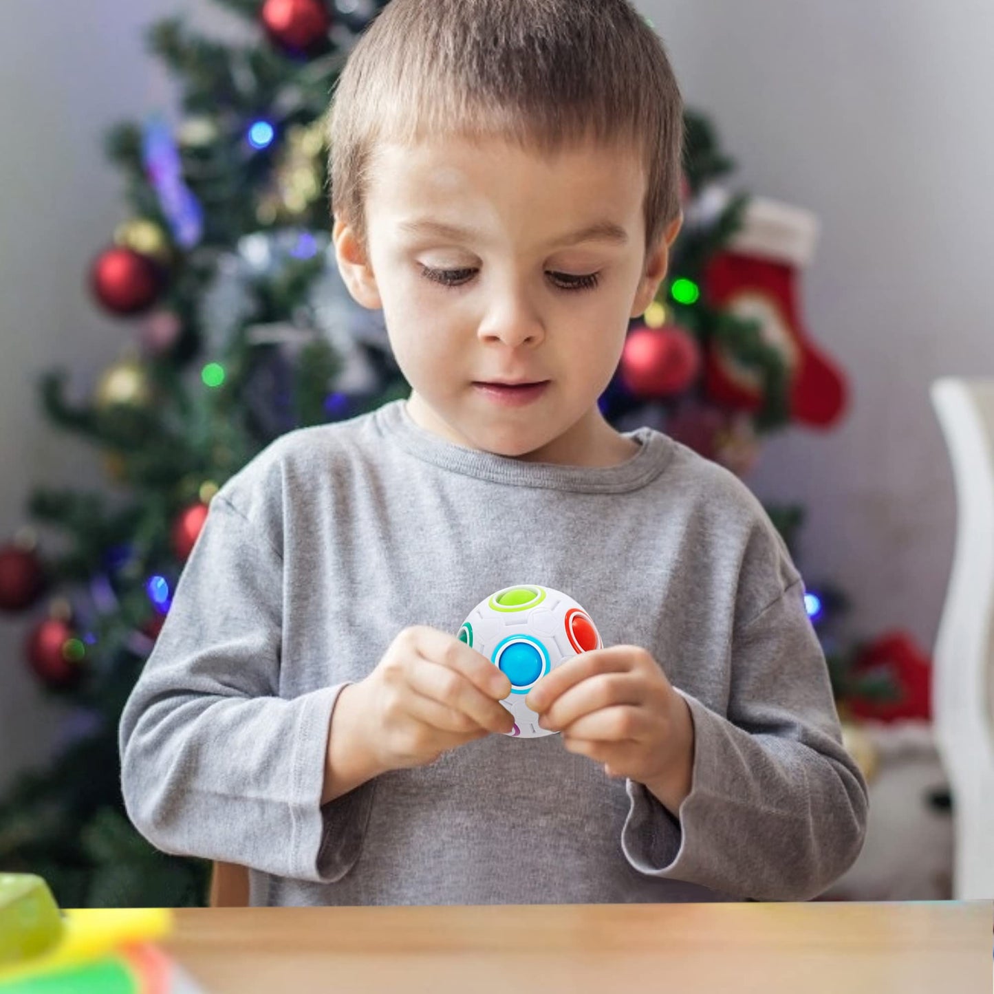Vdealen Magic Rainbow Puzzle Ball – Fidget Toy Brain Teaser for All Ages
