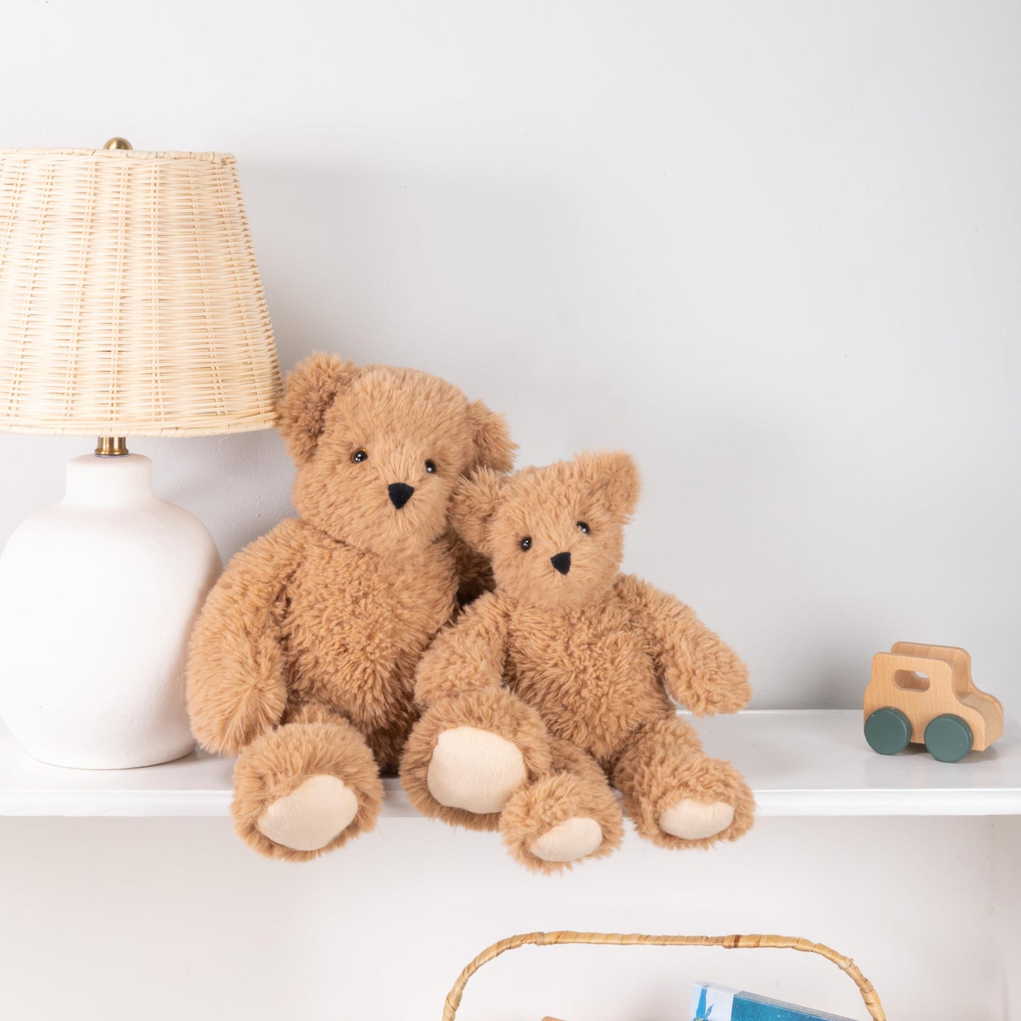 Vermont Teddy Bear Classic 18-Inch Plush – Soft, Lifetime Guarantee