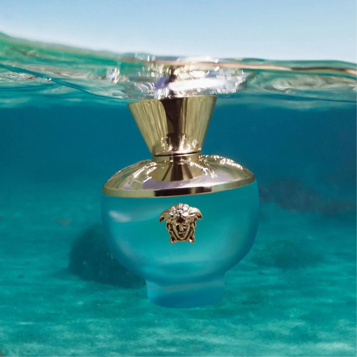 Versace Pour Femme Dylan Turquoise Gift Set 50ml EDT + 50ml Bath & Shower Gel + 50ml Body Gel