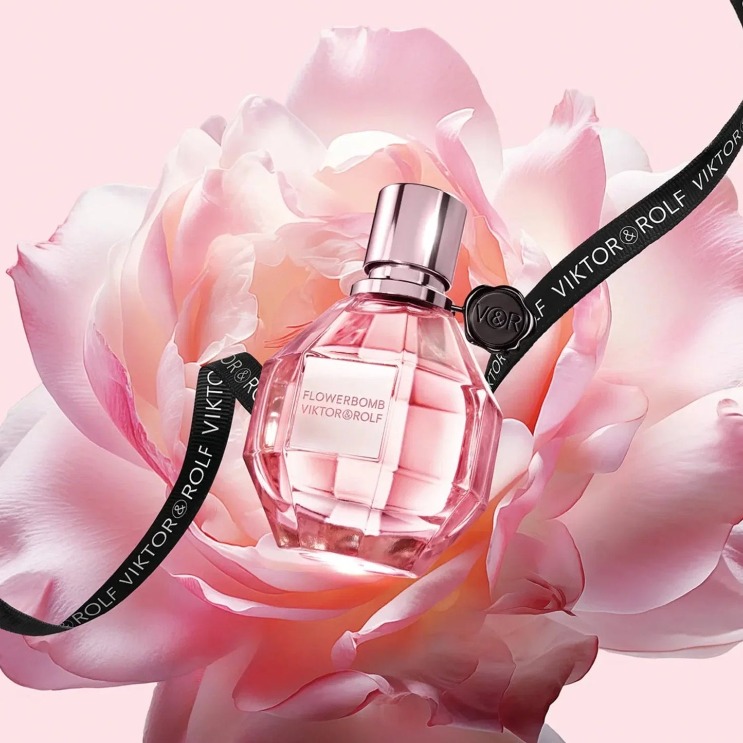 Viktor & Rolf FlowerBomb Eau de Parfum 30ml Spray Women's Fragrance