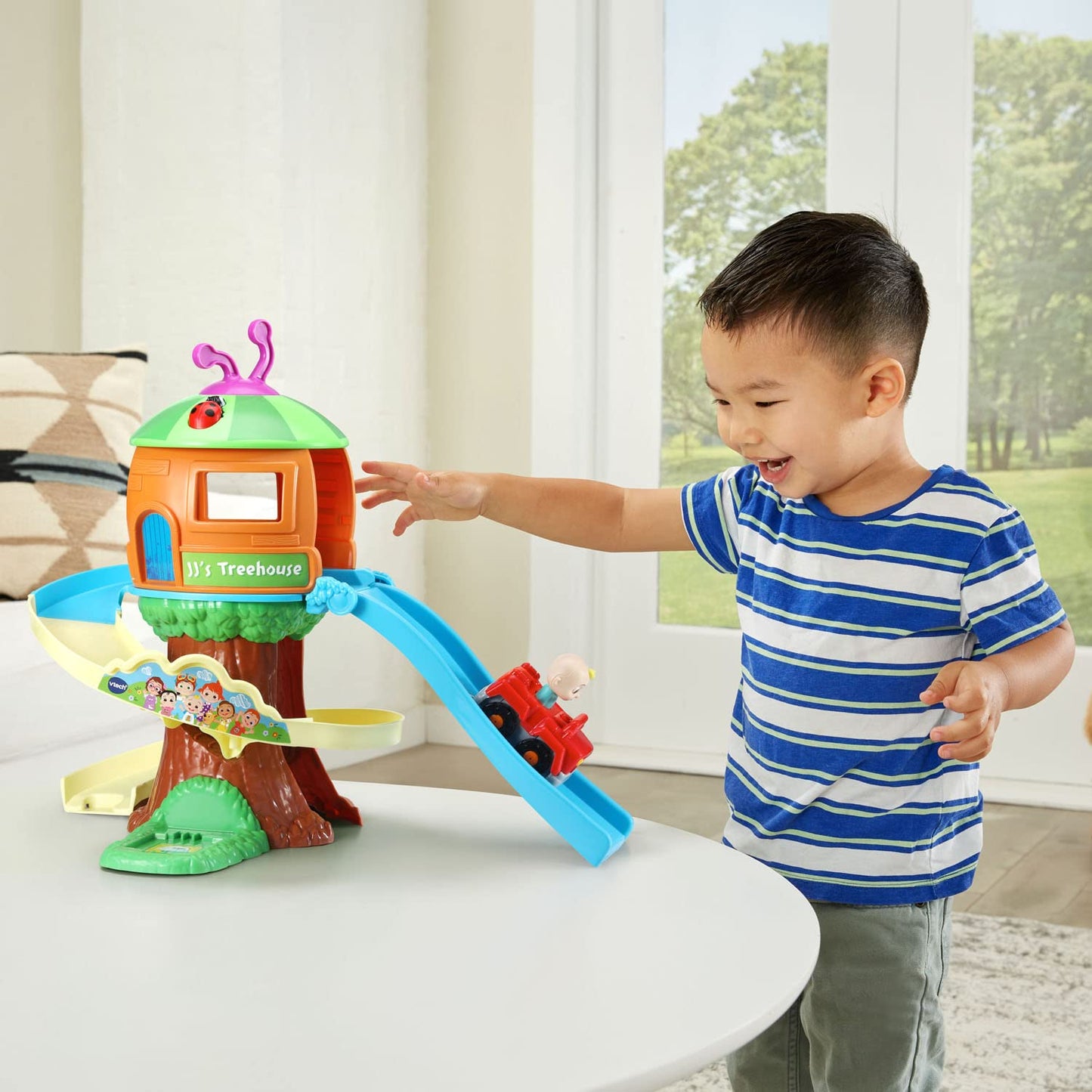VTech CoComelon Go! Go! Smart Wheels Treehouse Track Set – Interactive Learning Toy for Toddlers