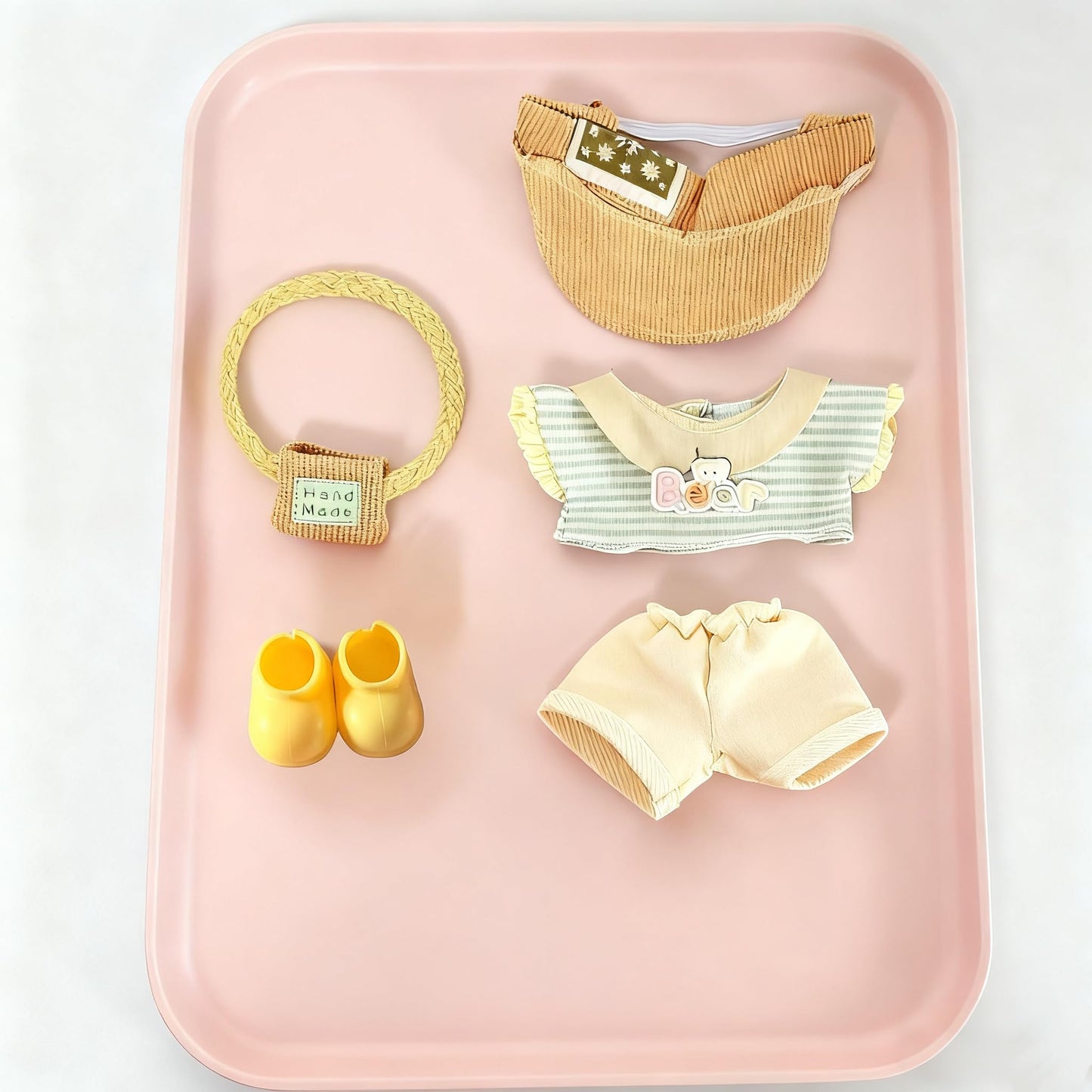 VVQUI 17cm Doll Clothes – 6-Piece Yellow Outfit Set with Hat, Shirt, Pant, Shoes, Glasses & Backpack