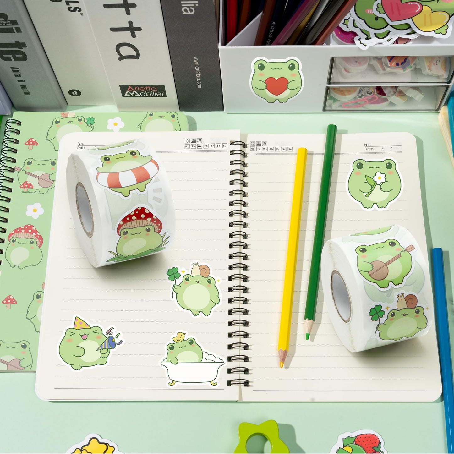 W1cwey Frog Sticker Rolls – 1000 Pieces, 2 Rolls, 1.5-Inch, 16 Designs for Luggage, Scrapbooks, Gifts