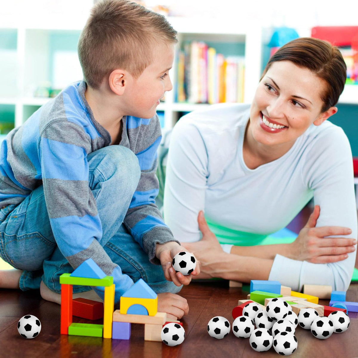 Waenerec Mini Soccer Stress Balls 20-Pack – Foam Squeeze Toys