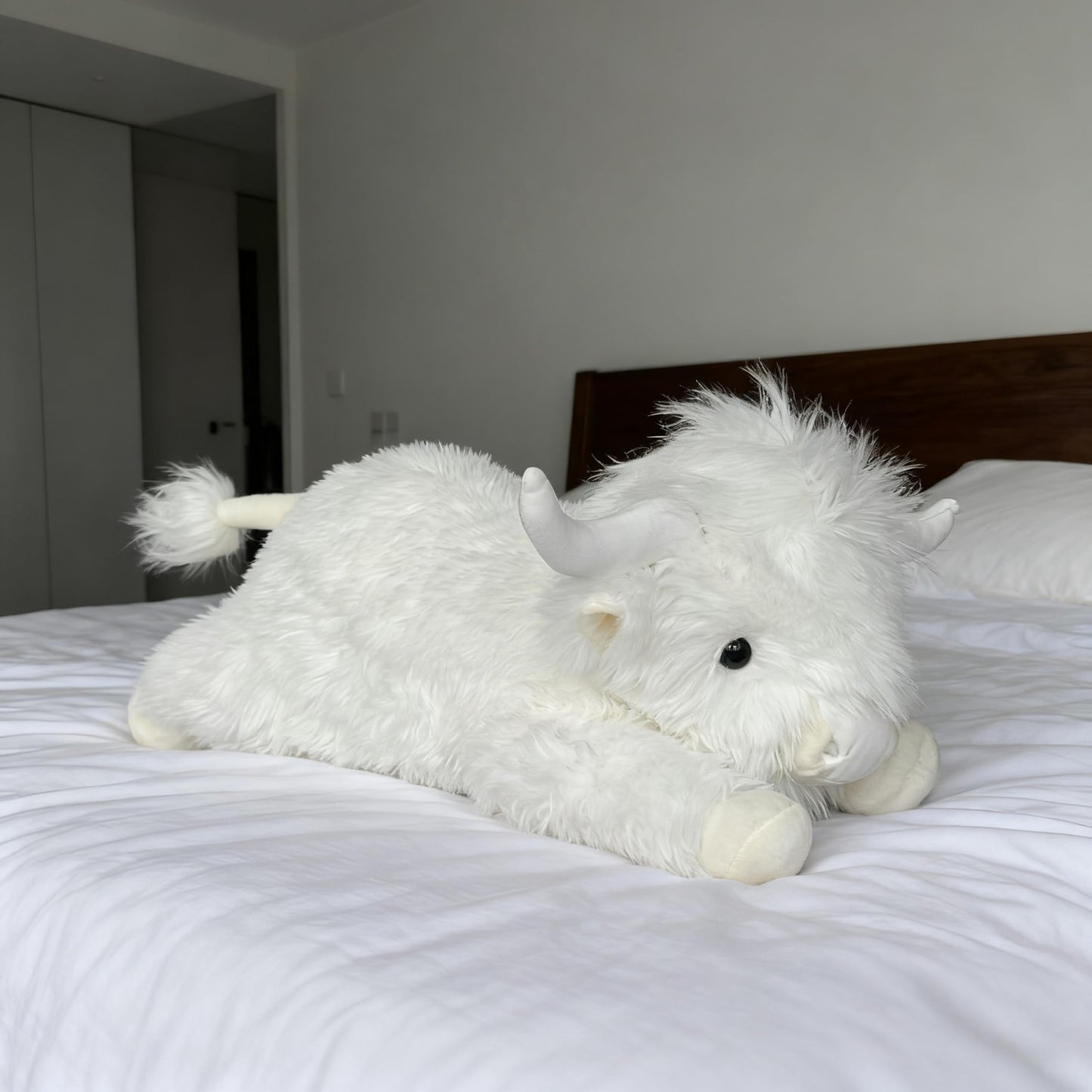 WDXDSOB Highland Cow Stuffed Animal - 18" Plush Toy for Kids & Adults