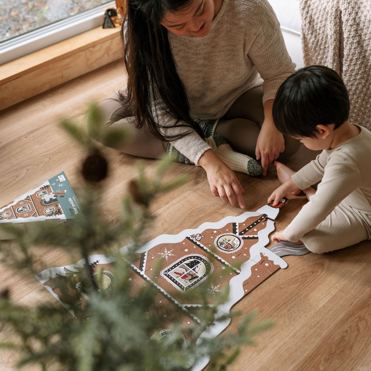 Wee Gallery Floor Puzzle – 24-Piece Jumbo Jigsaw for Toddlers | Gingerbread House