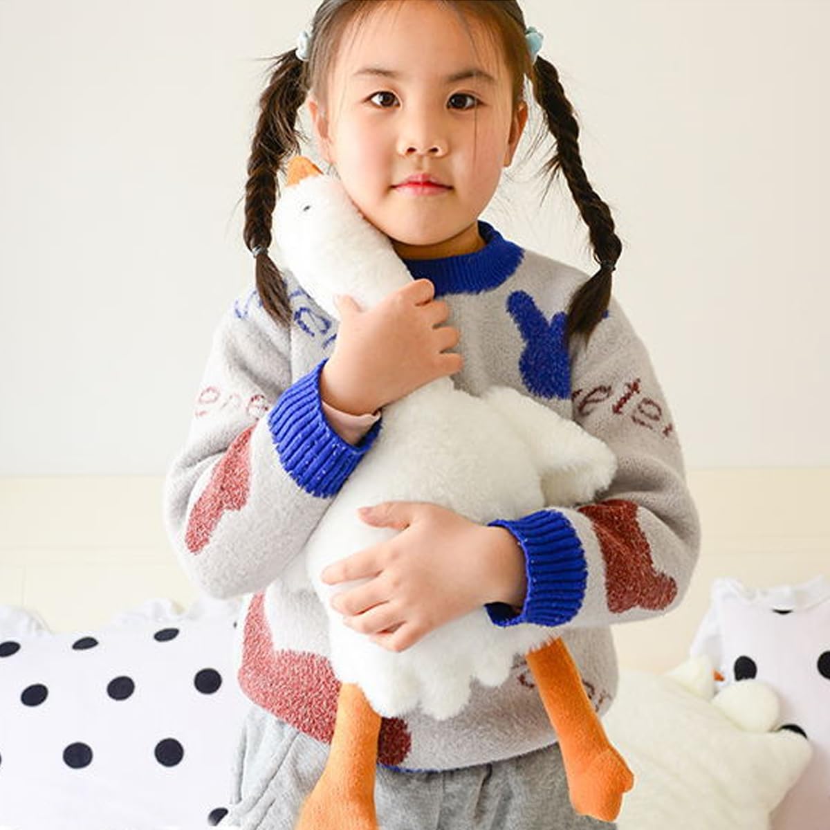 Werdast 19.5-Inch Goose Plush — White Goose Stuffed Animal Pillow