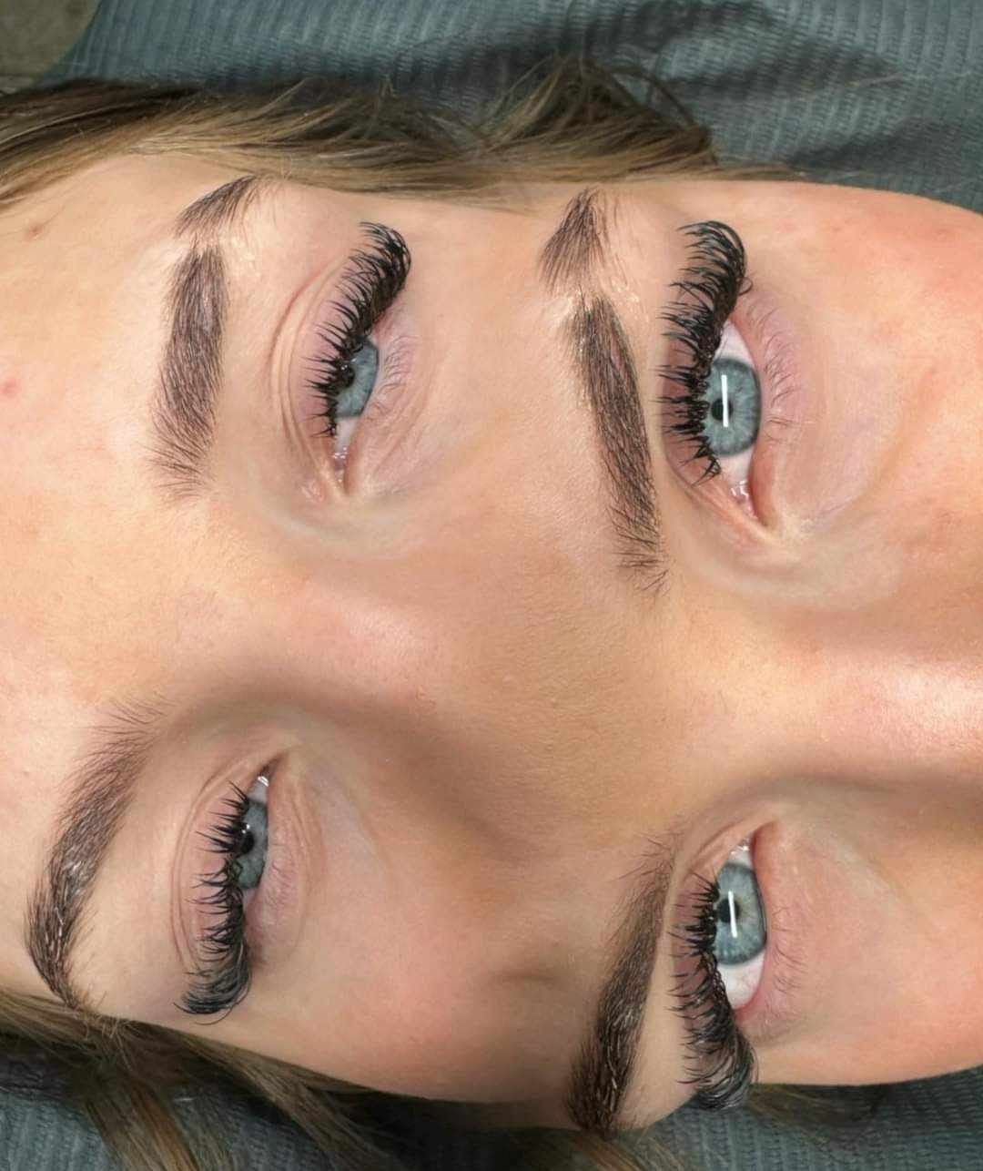 Sample Wet Lash Tray