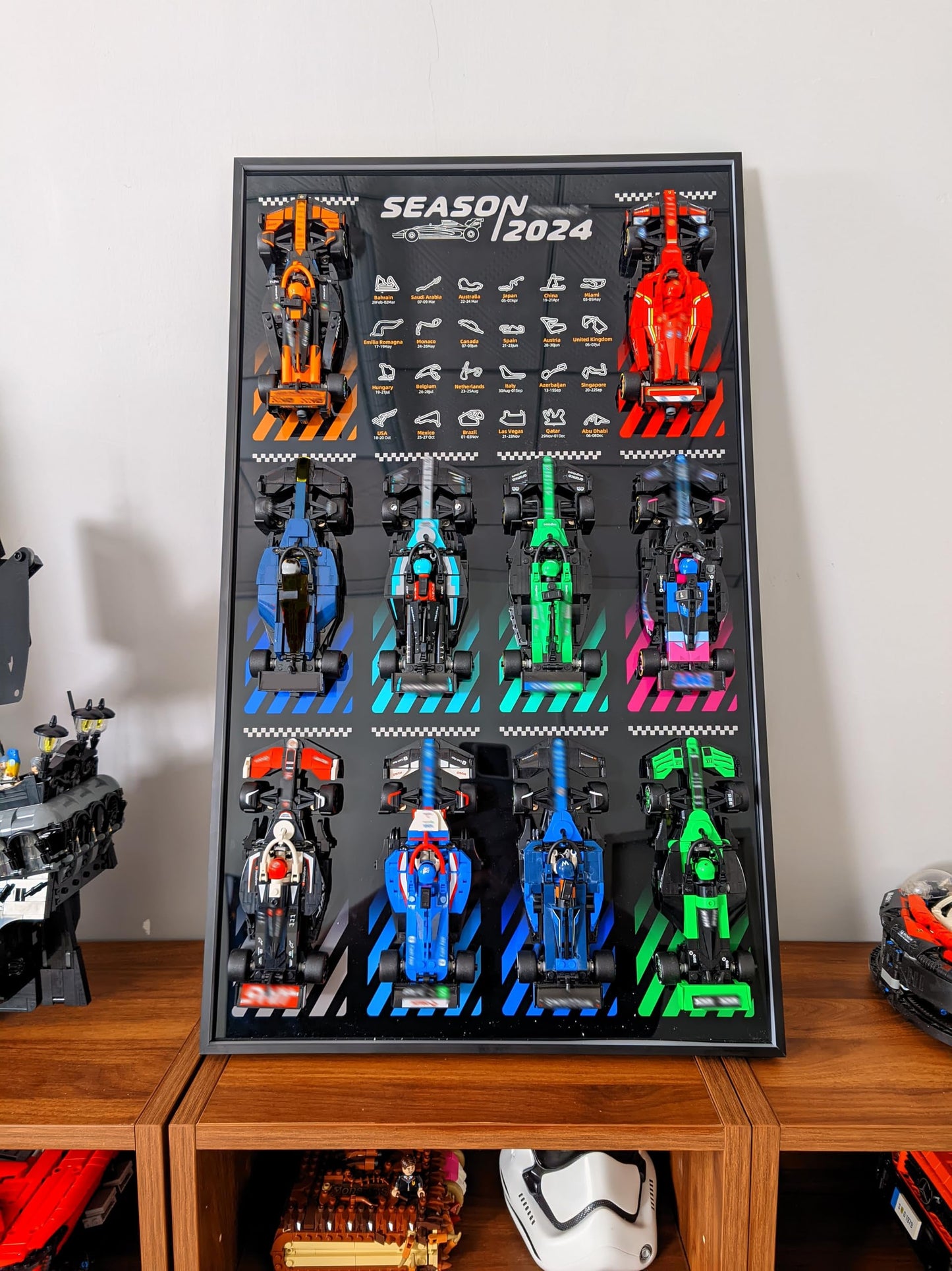 WETCEAOM Display Wallboard for Lego F1 Speed Champions 10-in-1 Cars 77242-77251 | Space-Saving Wall Mount