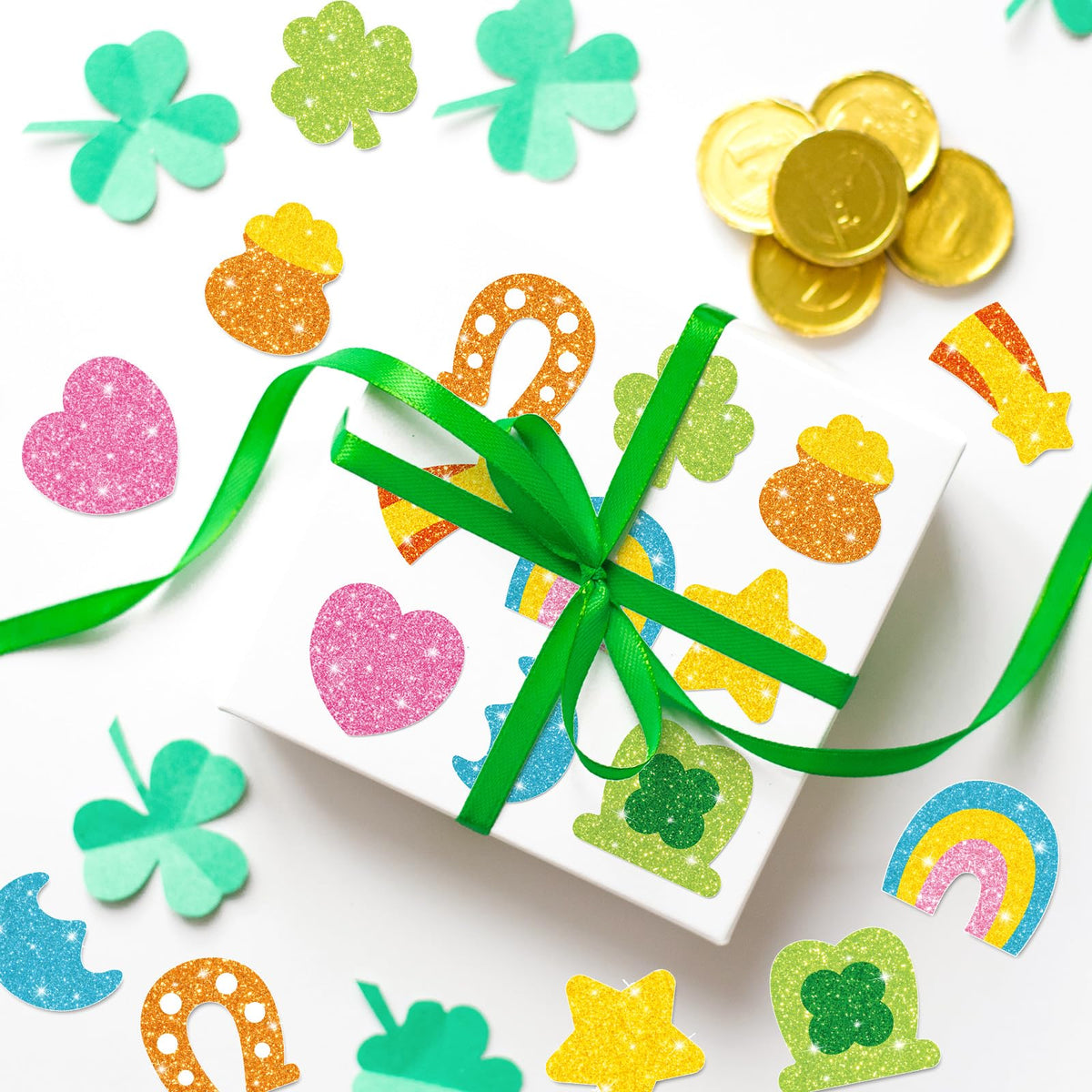 Whaline St. Patrick's Day Stickers Roll – Holographic Lucky Charms, 500 Pcs
