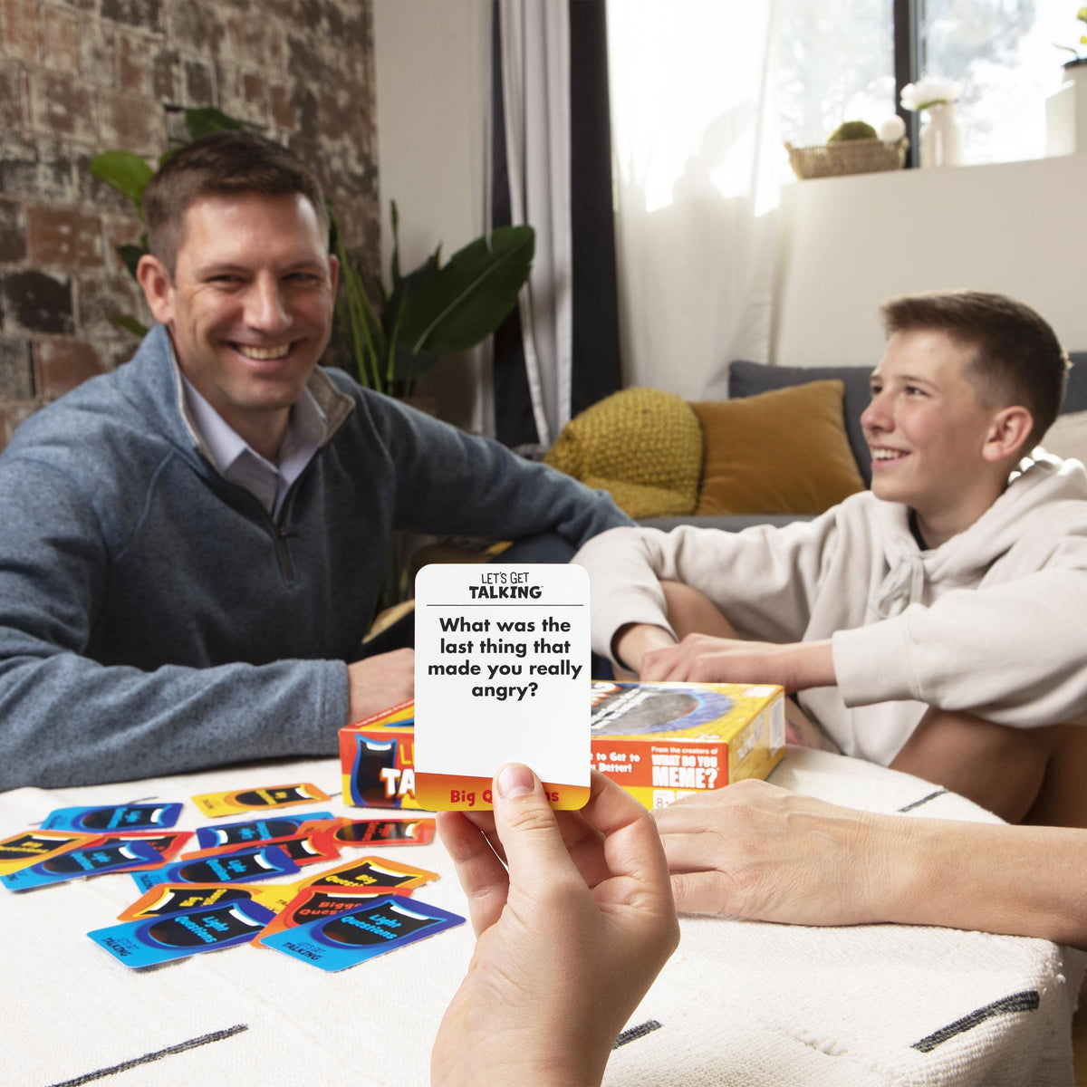 WHAT DO YOU MEME? Let's Get Talking — 400-Card Family Question Game for Ages 8+